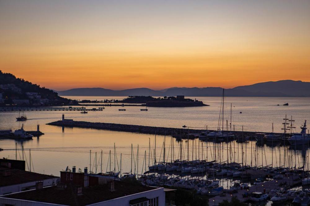 The View City Hotel Kusadası Esterno foto