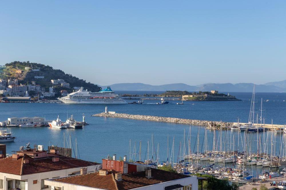 The View City Hotel Kusadası Esterno foto
