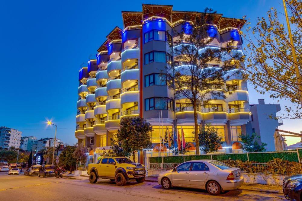 The View City Hotel Kusadası Esterno foto